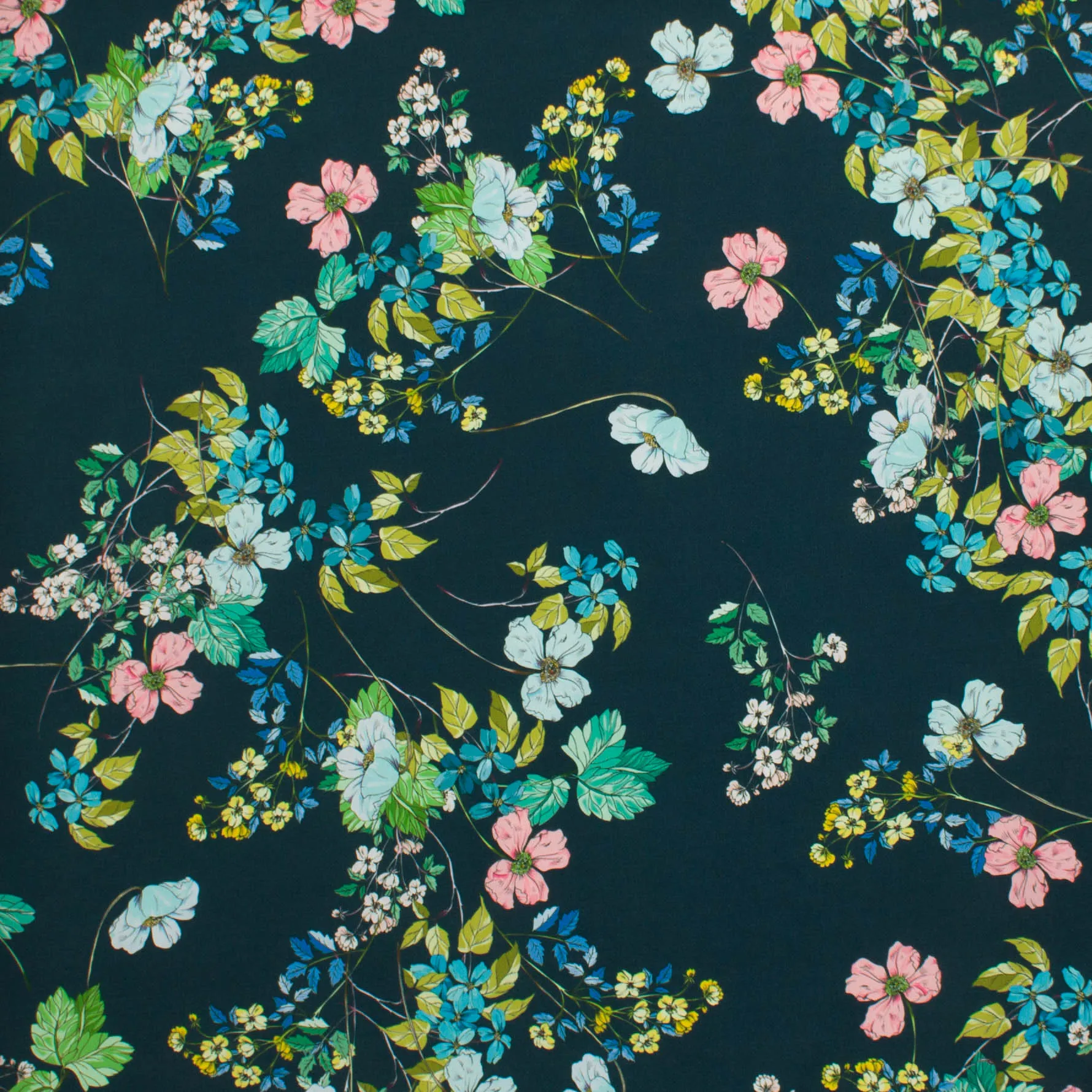 polyester tricot donkerblauw met een kleurrijke bloemenpartij